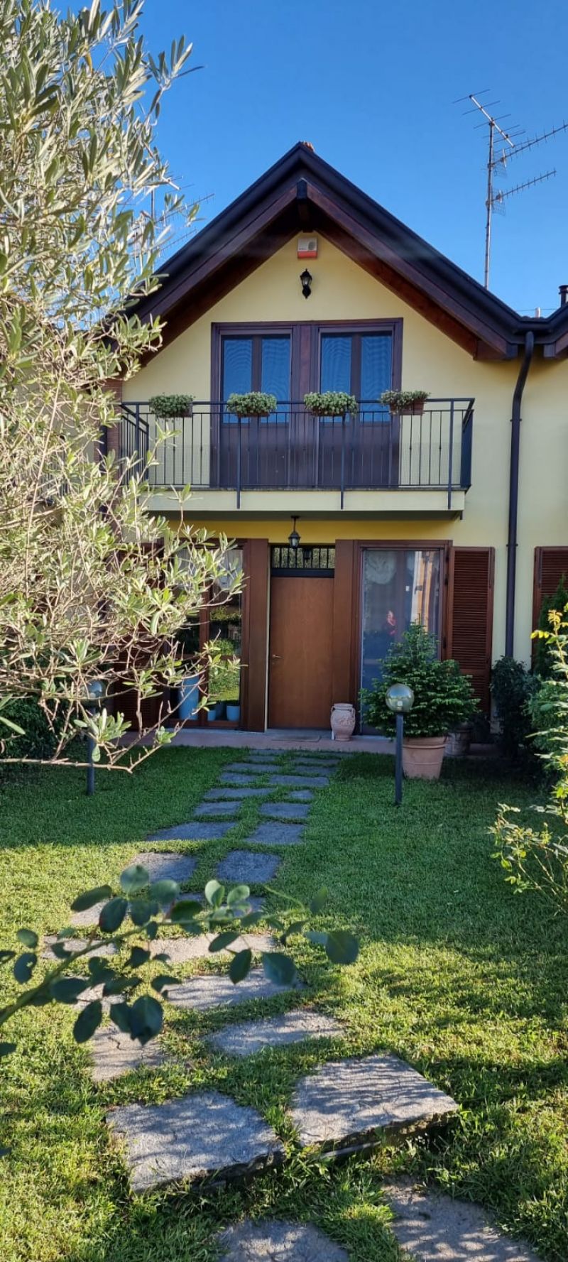 Clicca per ingrandire la foto