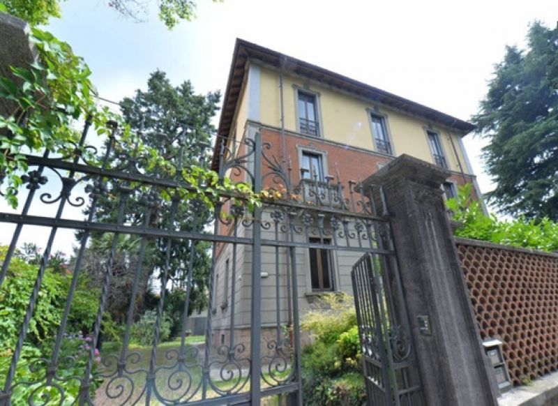 Trilocale in villa