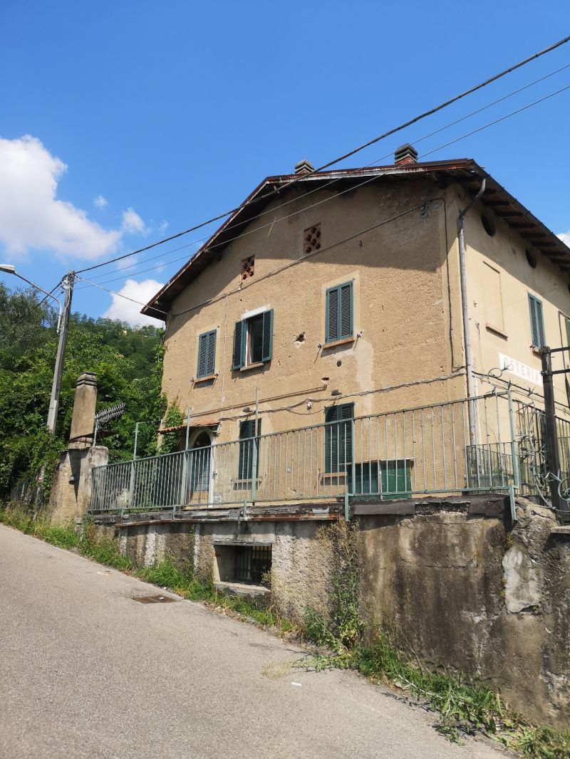 Clicca per ingrandire la foto